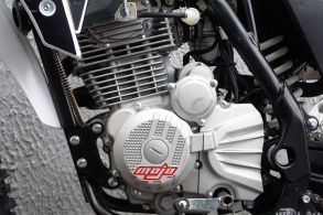 Двигатель в сборе 250CC 520x13T BSE Z3