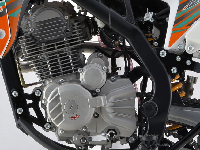 Двигатель в сборе 250cc ZS172FMM-7(CB250RL) BSE Z6Y