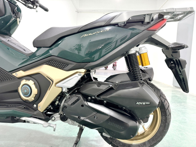 Скутер Motosuper Adviser 180 Green (зеленый)